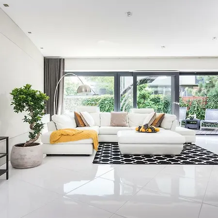 Exclusive With Pool Only Till 16th Of December 2020 Holiday home